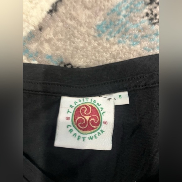 Claddagh Ring Symbol Irish Shamrock Celtic size small - Picture 3 of 3